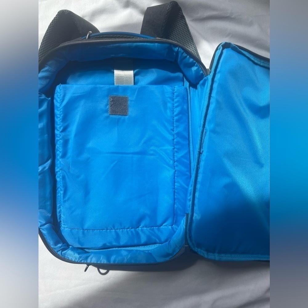 Workday IBM Messenger bag/laptop Soft Case/ Backpack - Picture 2 of 4